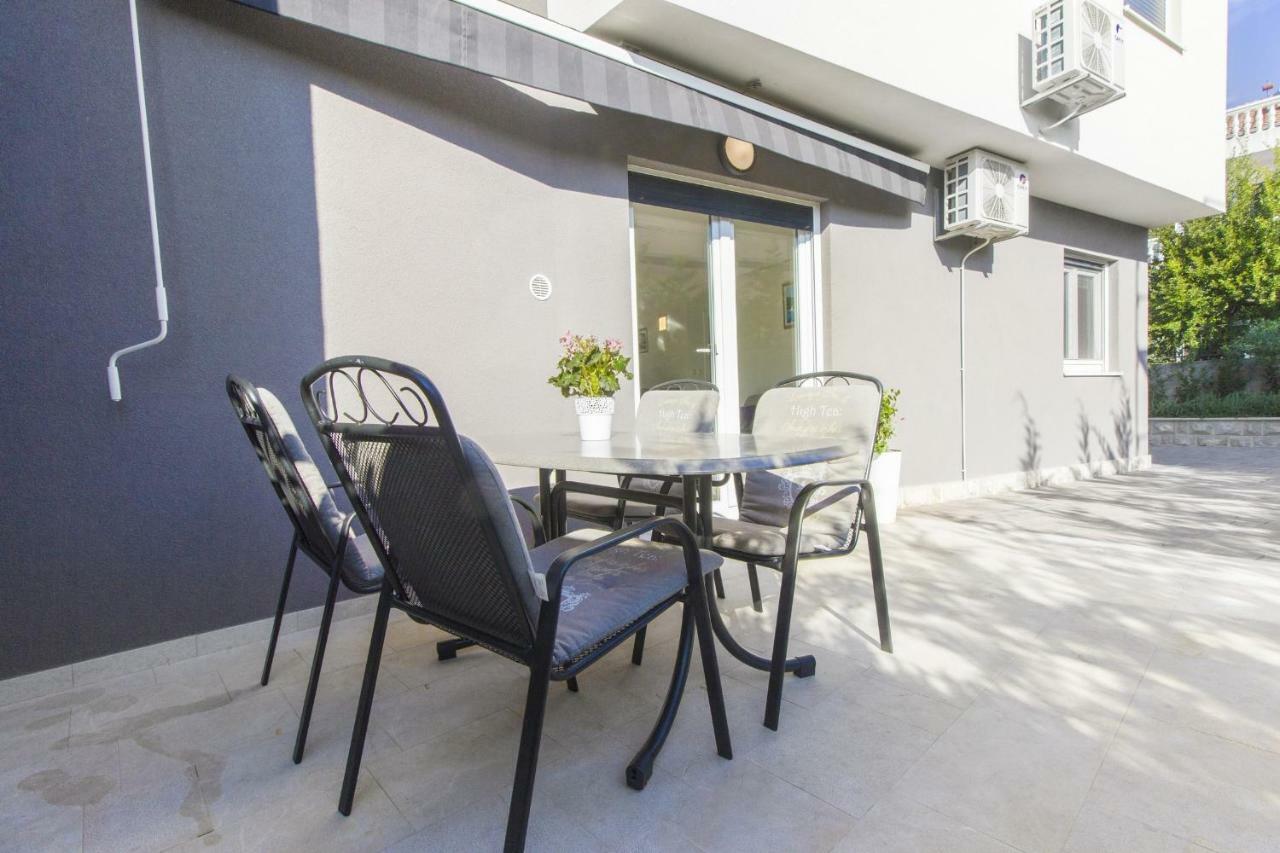 וודיצה Apartments Luka מראה חיצוני תמונה